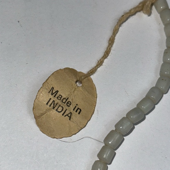 Vintage 15.5" Millefiori Glass Bead Choker Necklace Made in India White Beads - Picture 4 of 8